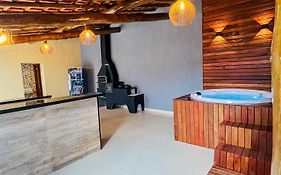 Casa nova Itagua , há 3 minutos da Praia Grande